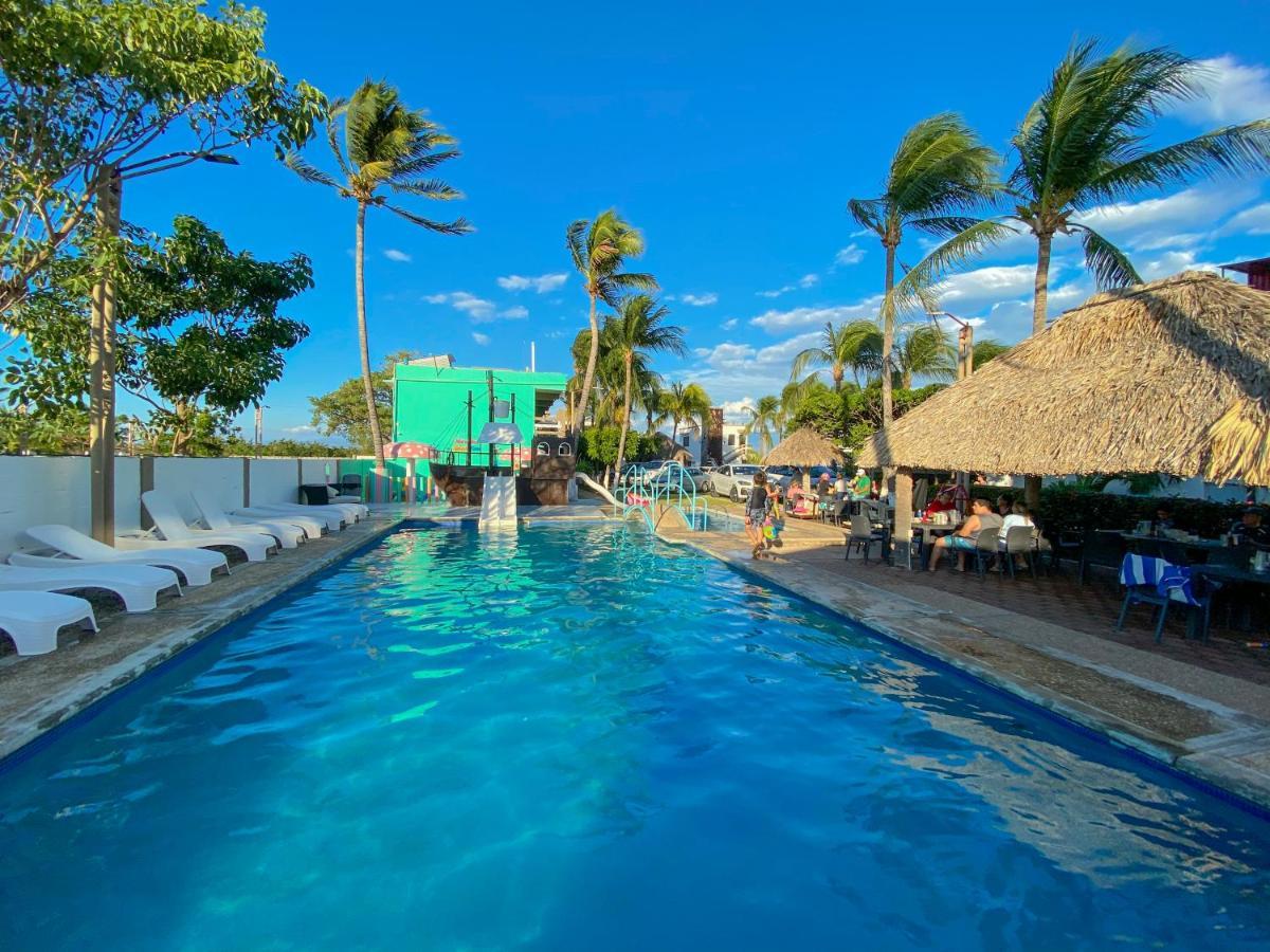 Hotel Villa Murano Puerto Arista Luaran gambar