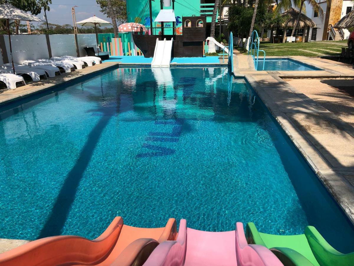 Hotel Villa Murano Puerto Arista Luaran gambar